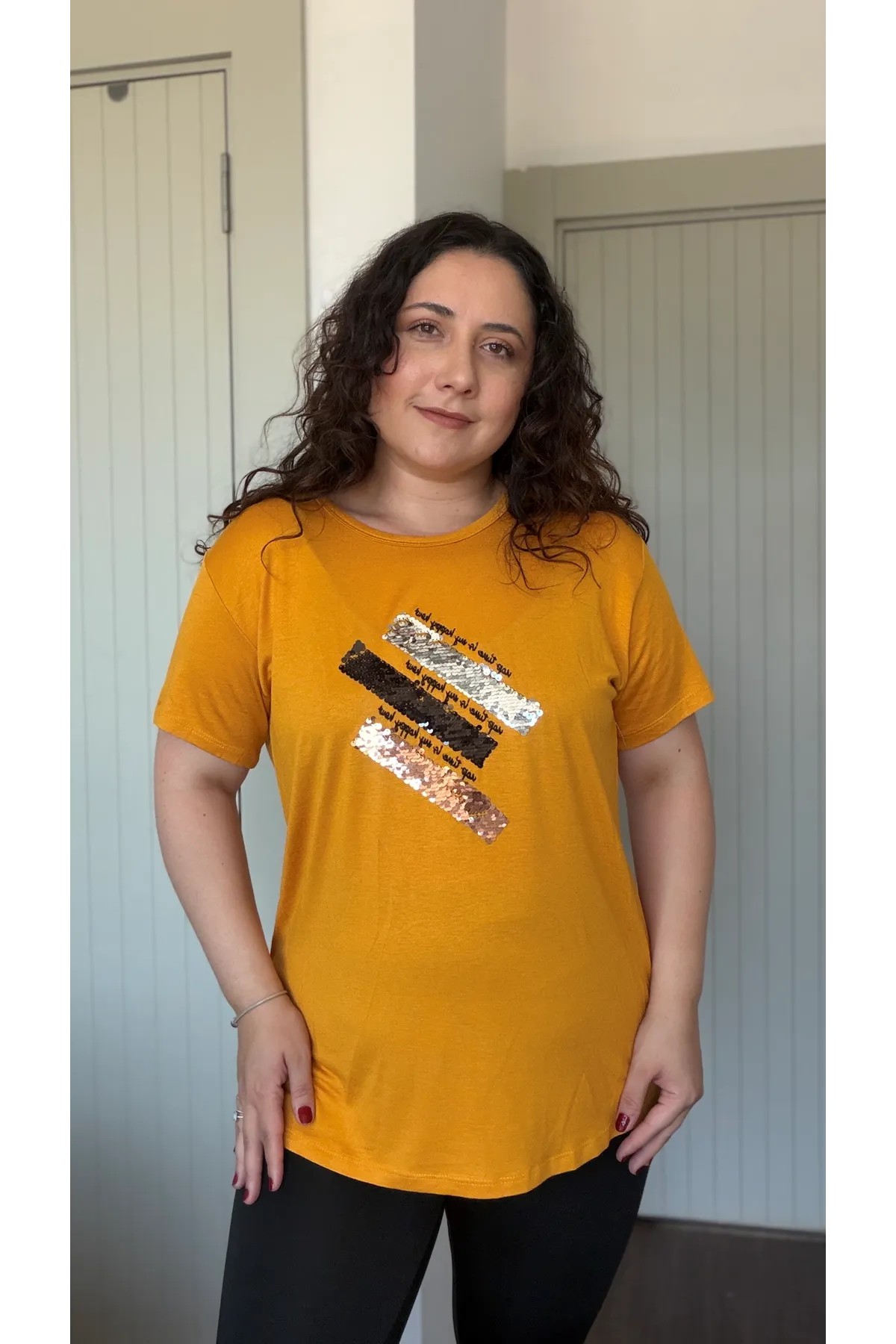 RENKTE BÜYÜK BEDEN ÇAPRAZ PULLU KISA KOL HARDAL BLUZ