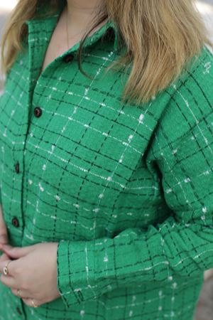 RENKTE GENİŞ KESİM DESENLİ GÖMLEK&CEKET