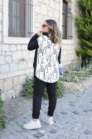 RENKTE ARKASI DESENLİ GENİŞ KESİM SİYAH TAKIM