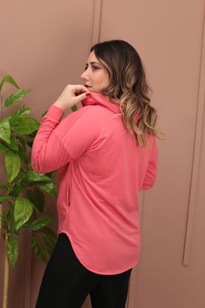 RENKTE OVERSİZE YAKASI PATLI MERCAN SWEAT