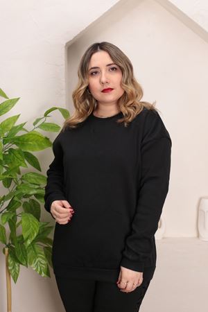 RENKTE GENİŞ KESİM ŞARDONLU DÜZ SİYAH SWEAT