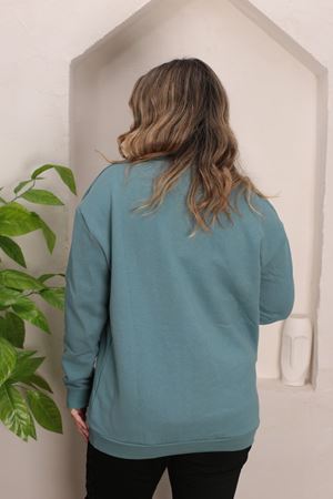 RENKTE GENİŞ KESİM ŞARDONLU DÜZ YEŞİL SWEAT