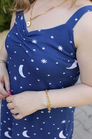 RENKTE ASKILI DESENLİ ELBİSE