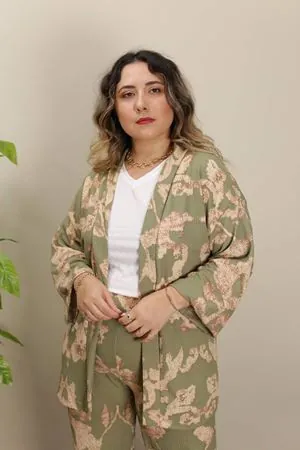 RENKTE GENİŞ KESİM DESENLİ KİMONO TAKIM
