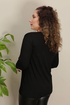 RENKTE TÜL YAKALI SİYAH BLUZ