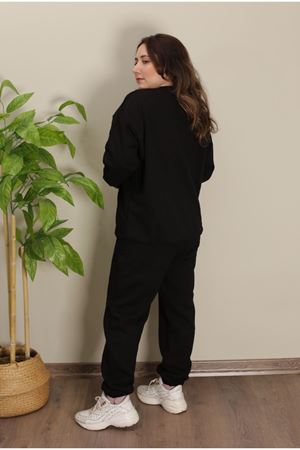 RENKTE BÜYÜK BEDEN BASİC ÜÇ İPLİK SİYAH TAKIM