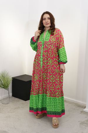 RENKTE BÜYÜK BEDEN OTANTİK TASARIM ELBİSE