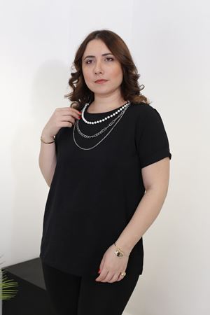 RENKTE BÜYÜK BEDEN KOLYELİ AYROBİN SİYAH BLUZ