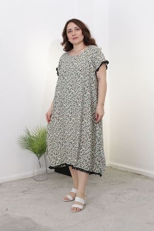 RENKTE KOL ETEK UCU PONPON DETAY BÜYÜK BEDEN OTANTİK ELBİSE