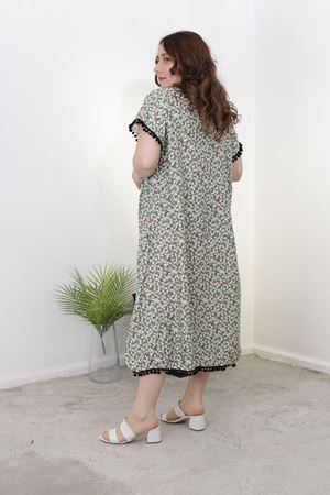 RENKTE KOL ETEK UCU PONPON DETAY BÜYÜK BEDEN OTANTİK ELBİSE