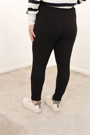 RENKTE BATTAL BEDEN ESNEK SİYAH TAYT