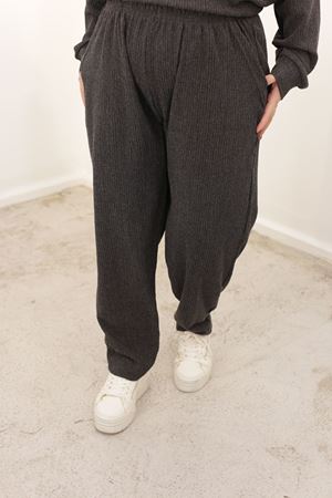 RENKTE ÖZEL ÜRETİM BATTAL SİYAH DOKULU ALT ÜST TAKIM