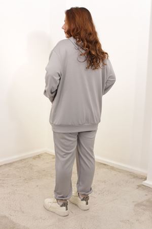 RENKTE ÖZEL ÜRETİM ÖZEL KUMAŞ BATTAL BEDEN GRİ SPOR TAKIM