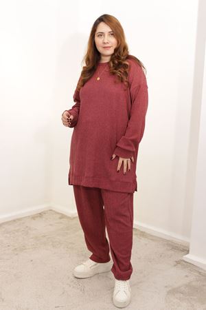 RENKTE ÖZEL ÜRETİM BATTAL BORDO DOKULU ALT ÜST TAKIM