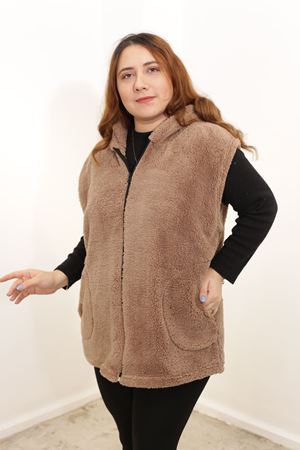 RENKTE BATTAL BEDEN ÖZEL ÜRETİM SÜTLÜ KAHVE PELUŞ YELEK