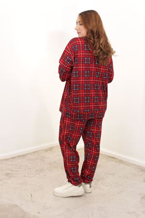 RENKTE ÖZEL ÜRETİM DESENLİ BÜYÜK BEDEN PİJAMA TAKIMI