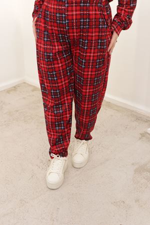 RENKTE ÖZEL ÜRETİM DESENLİ BÜYÜK BEDEN PİJAMA TAKIMI