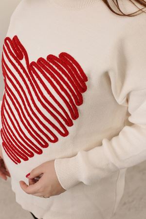 RENKTE KALPLİ BEYAZ ESNEK ÇELİK TRİKO KAZAK