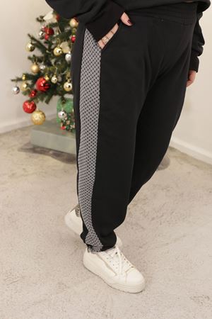 RENKTE BATTAL ÖZEL ÜRETİM KAPŞONLU ŞARDONLU SİYAH EŞOFMAN TAKIMI