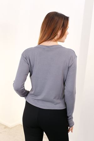 RENKTE ORJİNAL MARKA BÜYÜK BEDEN V YAKA FÜME BLUZ