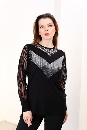 RENKTE PUL PAYET DETAY GENİŞ KESİM SİYAH BLUZ