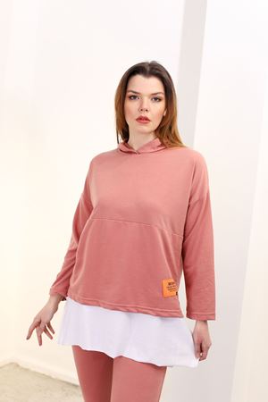 RENKTE GENİŞ KESİM BEYAZ DETAYLI PUDRA PEMBE TAKIM