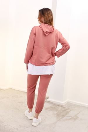 RENKTE GENİŞ KESİM BEYAZ DETAYLI PUDRA PEMBE TAKIM