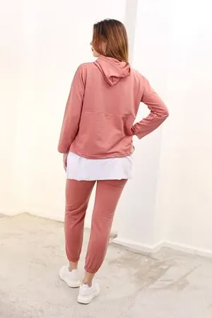 RENKTE GENİŞ KESİM BEYAZ DETAYLI PUDRA PEMBE TAKIM