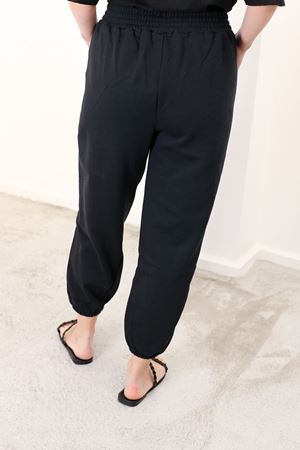 RENKTE BÜYÜK BEDEN ŞARDONLU YANLARI LEOPARLI EŞOFMAN ALTI