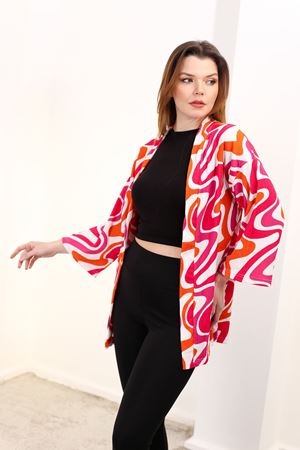 RENKTE GENİŞ KESİM DESENLİ KİMONO CEKET