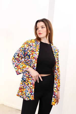 RENKTE GENİŞ KESİM DESENLİ KİMONO CEKET