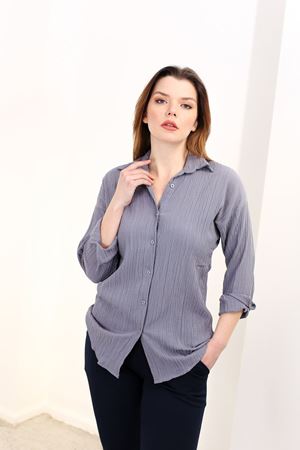 RENKTE GENİŞ KESİM FÜME GÖMLEK