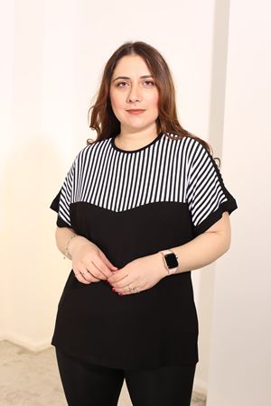 RENKTE BÜYÜK BEDEN SİYAH ÇİZGİLİ BLUZ