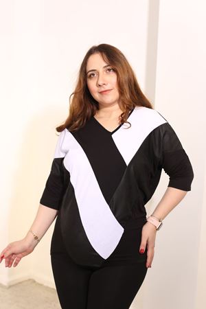 RENKTE BÜYÜK BEDEN DERİLİ PARÇALI SİYAH BLUZ