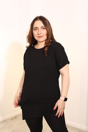 RENKTE BÜYÜK BEDEN ASİMETRİK SİYAH BLUZ