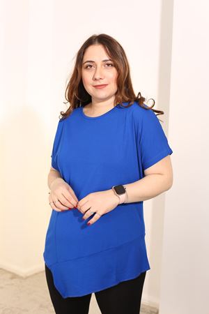 RENKTE BÜYÜK BEDEN ASİMETRİK SAKS BLUZ
