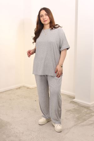 RENKTE BATTAL BEDEN GRİ KAŞKORSE TAKIM