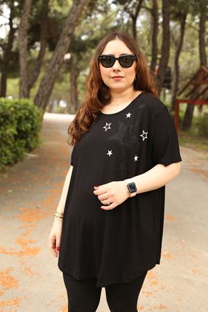 RENKTE BÜYÜK BEDEN SİYAH YILDIZLI ESNEK BLUZ
