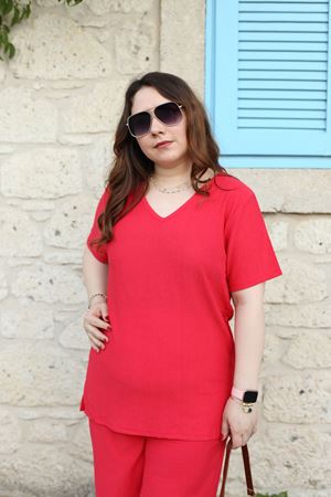 RENKTE BÜYÜK BEDEN V YAKA KIRMIZI BÜRÜMCÜK TAKIM