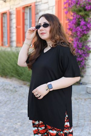 RENKTE BATTAL ÖZEL ÜRETİM V YAKA SİYAH TSHİRT