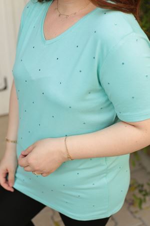 RENKTE BÜYÜK BEDEN TAŞLI BEBE MAVİ BLUZ