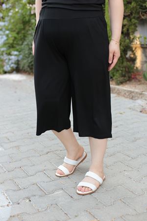 RENKTE BÜYÜK BEDEN SİYAH KAPRİ