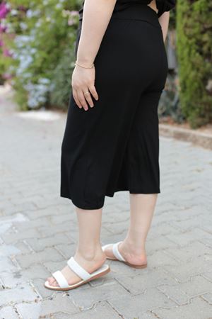 RENKTE BÜYÜK BEDEN SİYAH KAPRİ