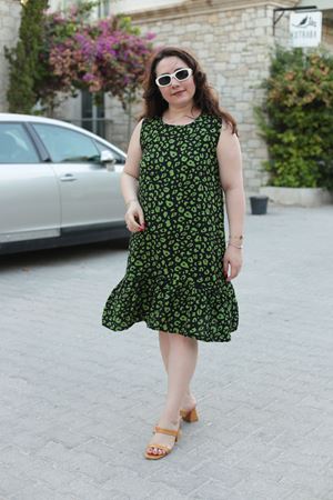 RENKTE BÜYÜK BEDEN DESENLI DOKUMA ELBİSE