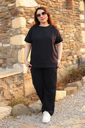 RENKTE BÜYÜK BEDEN ALT ÜST BASİC LACİVERT TAKIM