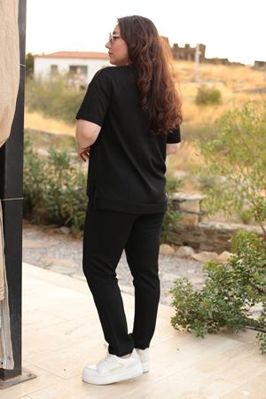 RENKTE BÜYÜK BEDEN BASKI DETAY İTHAL KUMAŞ SİYAH TAKIM