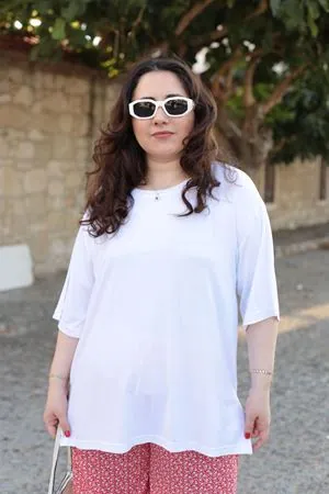RENKTE ÖZEL ÜRETİM BÜYÜK BEDEN GÜNLÜK TAKIM