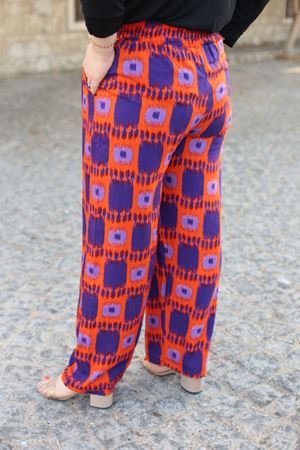 RENKTE ÖZEL ÜRETİM BATTAL DESENLİ OTANTİK PANTOLON