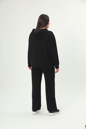 RENKTE BÜYÜK BEDEN TASARIM SİYAH EŞOFMAN TAKIMI