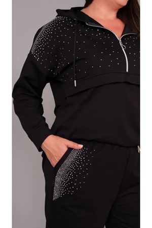 RENKTE BÜYÜK BEDEN TAŞLI FERMUARLI EŞOFMAN TAKIMI